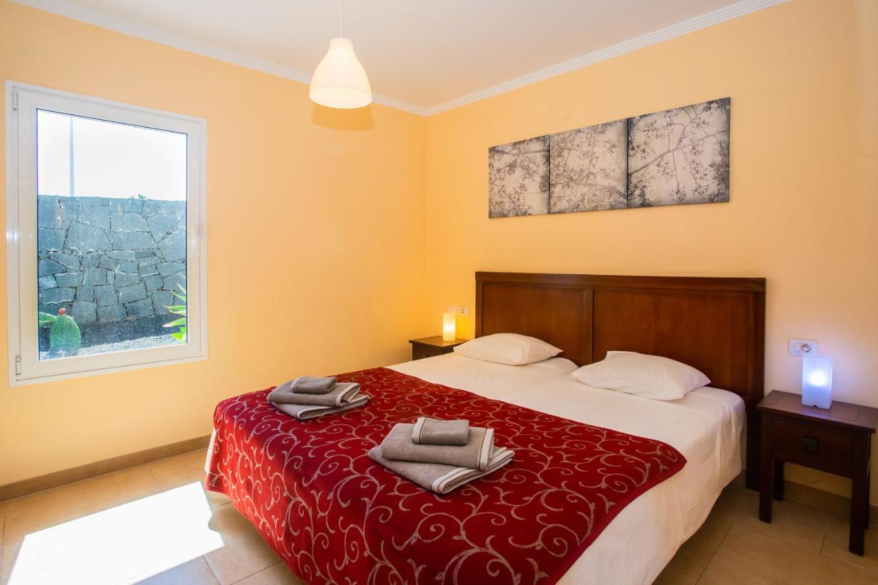 Villa Aleksandra Playa Blanca  Exteriör bild