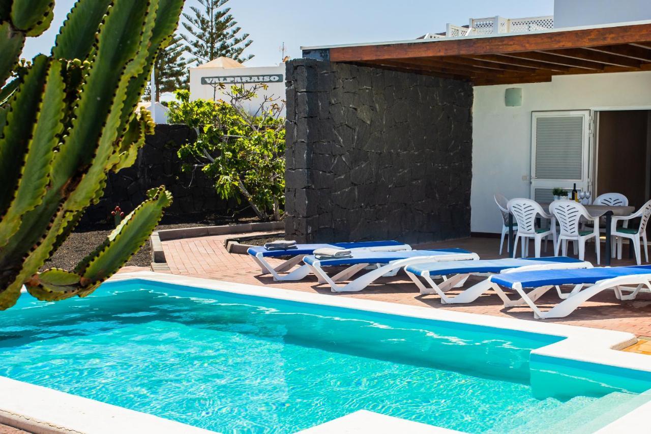 Villa Aleksandra Playa Blanca  Exteriör bild