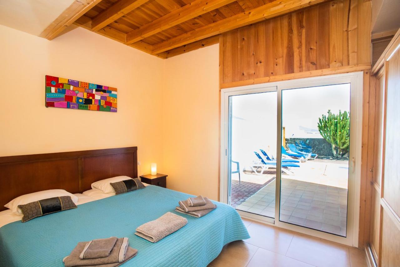 Villa Aleksandra Playa Blanca  Exteriör bild